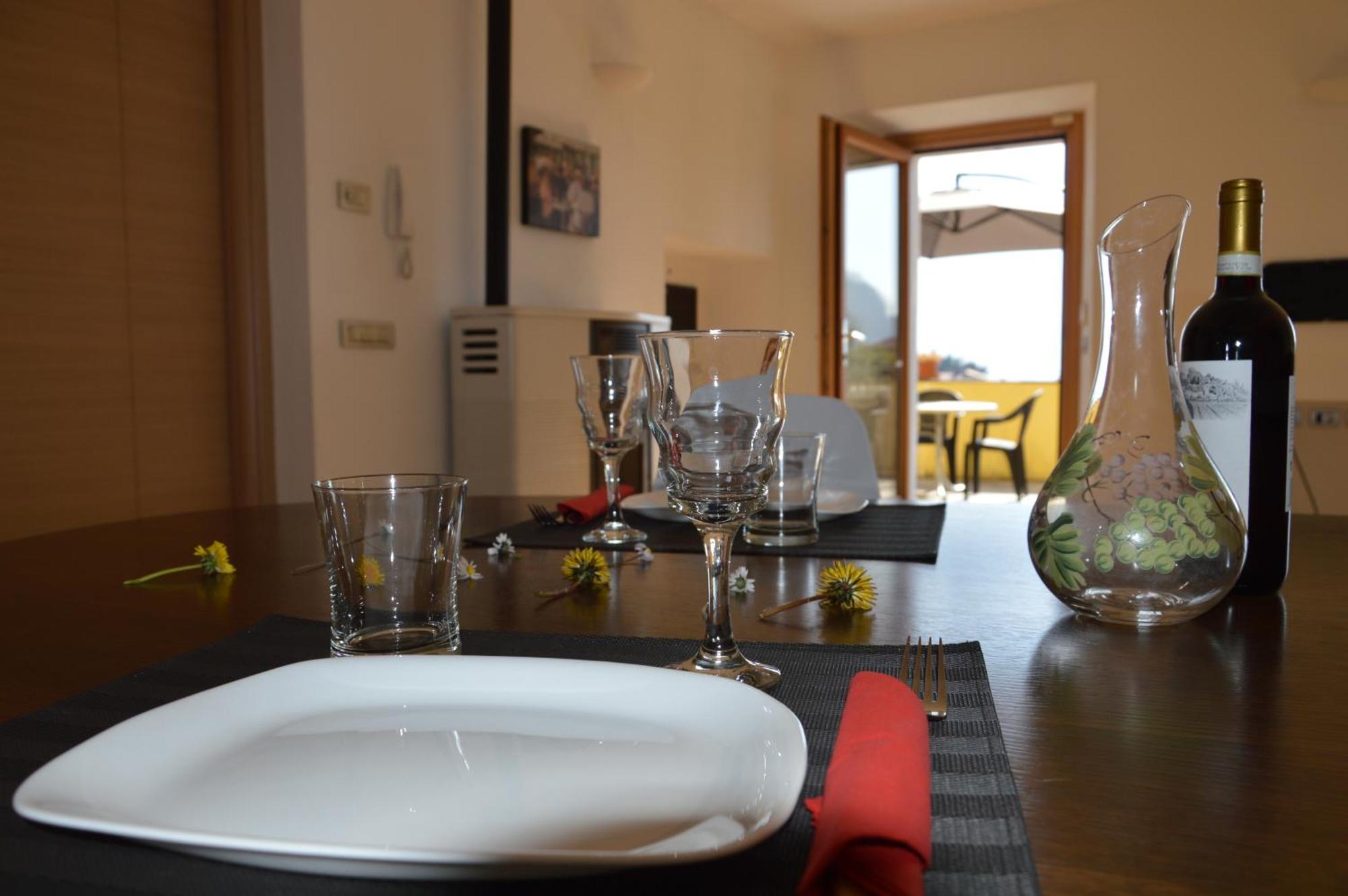 Casa Carmen Apartment Lake Como Донго Экстерьер фото