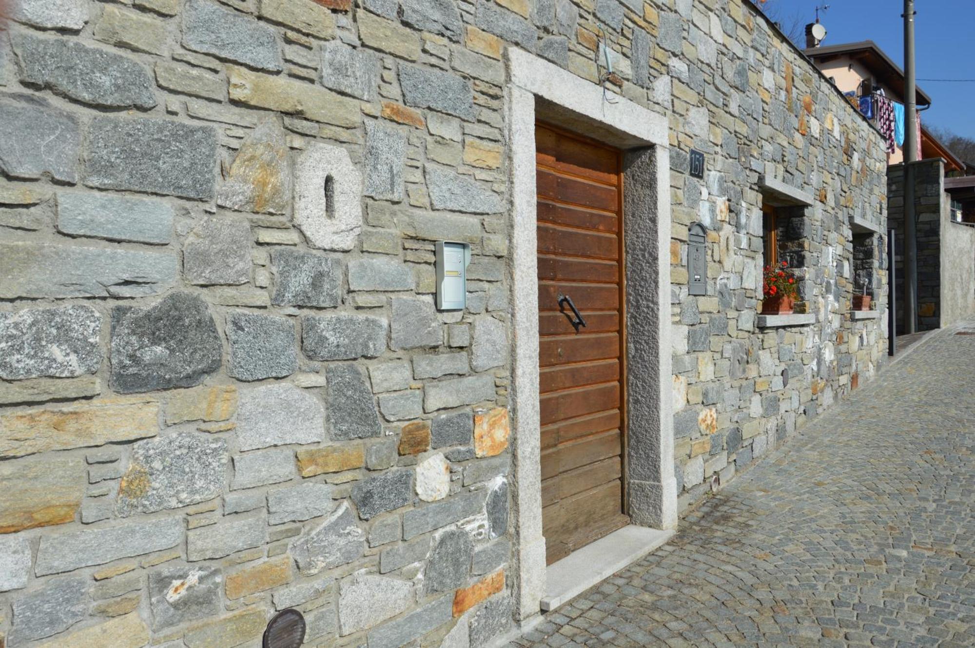 Casa Carmen Apartment Lake Como Донго Экстерьер фото