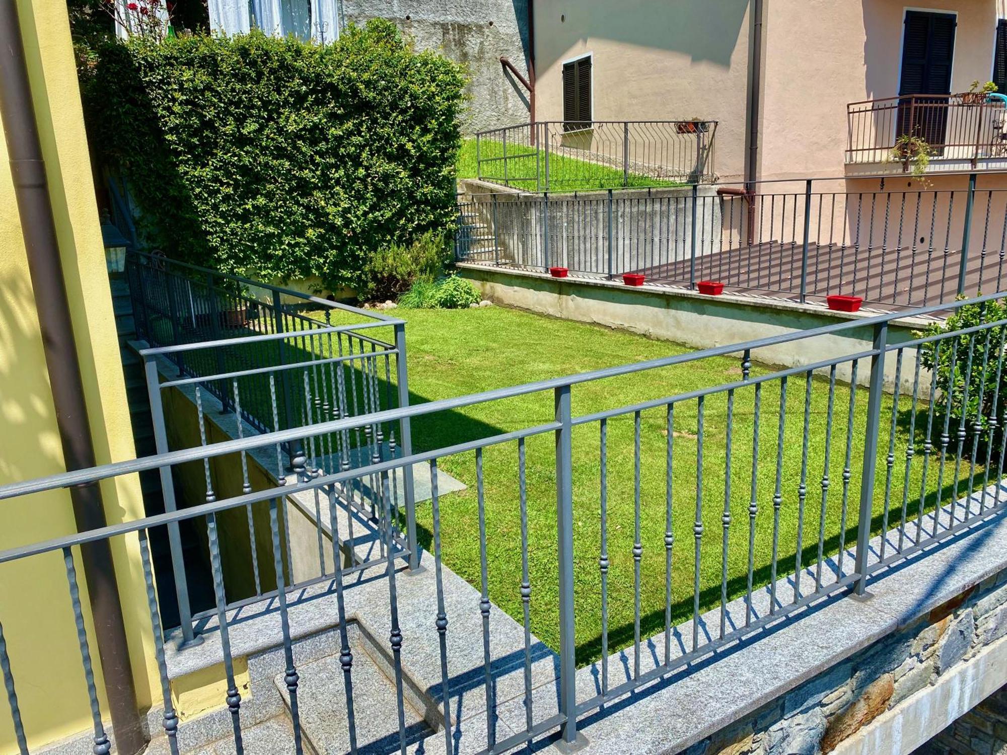 Casa Carmen Apartment Lake Como Донго Экстерьер фото